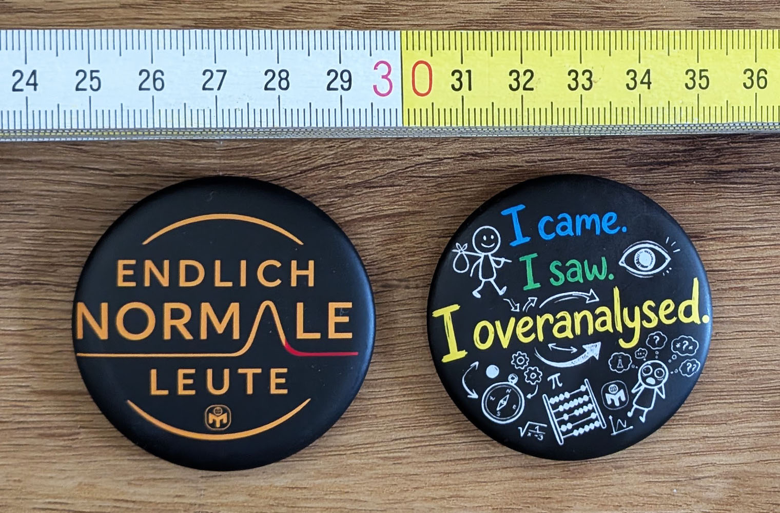 Magnetbutton mit Flaschenöffner